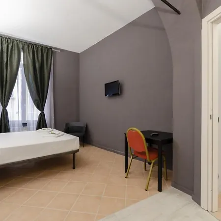Joivy Warm Family Flat For 9, Near Porto Antico Genua