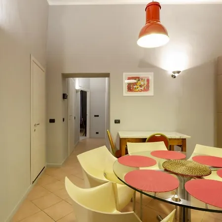 Joivy Warm Family Flat For 9, Near Porto Antico