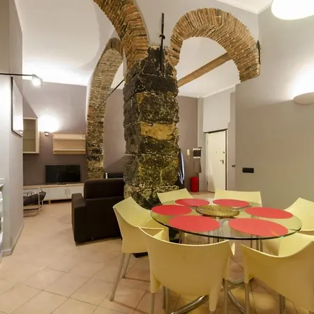 Joivy Warm Family Flat For 9, Near Porto Antico *