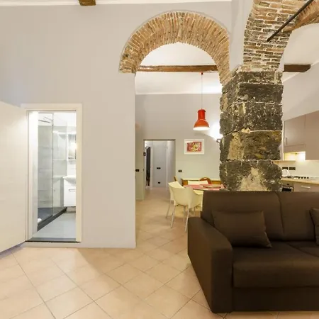 Joivy Warm Family Flat For 9, Near Porto Antico